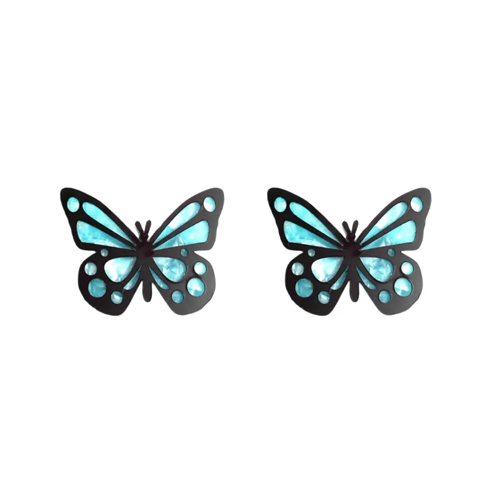 haus_of_dizzy_butterfly_s_0.webp Earrings^Haus Of Dizzy Butterfly Stud Earrings