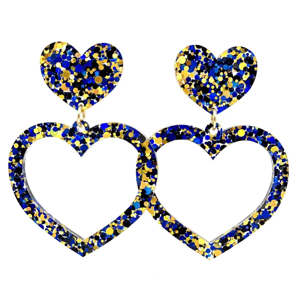 haus_of_dizzy_confetti_ba_2.webp Earrings^Haus Of Dizzy Confetti Barbie Heart Earrings