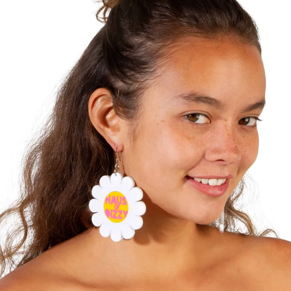 haus_of_dizzy_daisy_earri_1.webp Earrings^Haus Of Dizzy Daisy Earrings