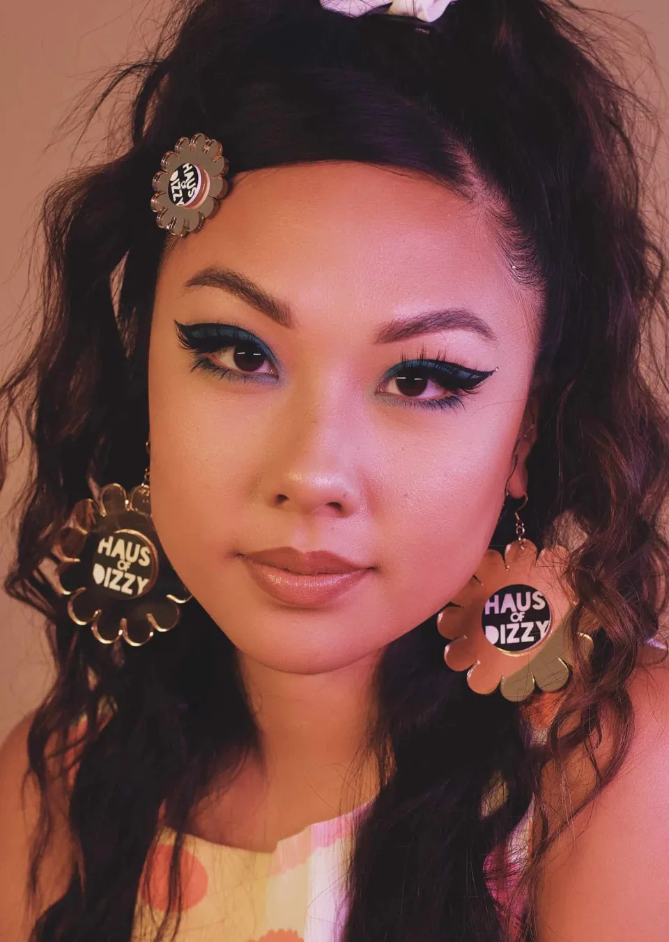 haus_of_dizzy_mirrored_di_2.webp Earrings^Haus Of Dizzy Mirrored 'Dizzy Daisy' Earrings