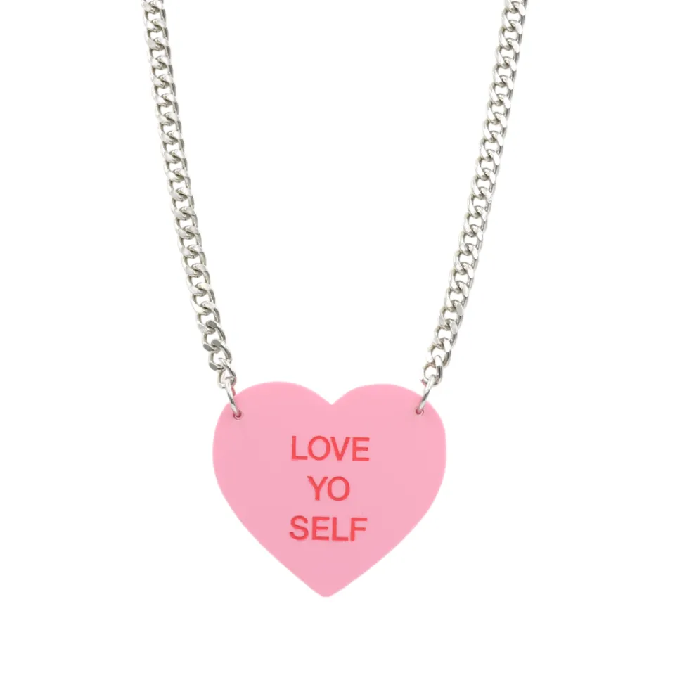 haus_of_dizzy_pronoun_gen_5-1.webp Necklaces^Haus Of Dizzy Pronoun 'Gentle Reminder' Candy Heart Necklace