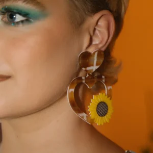 Earrings^Haus Of Dizzy Sunflower Plaid Heart Earrings ?